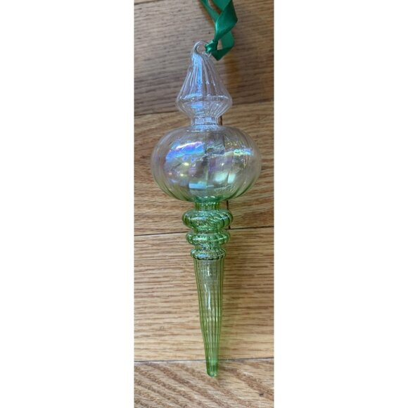 Iridescent Art Glass Finial Ornament 8” Blown Glass Ribbed Vintage - Picture 1 of 5
